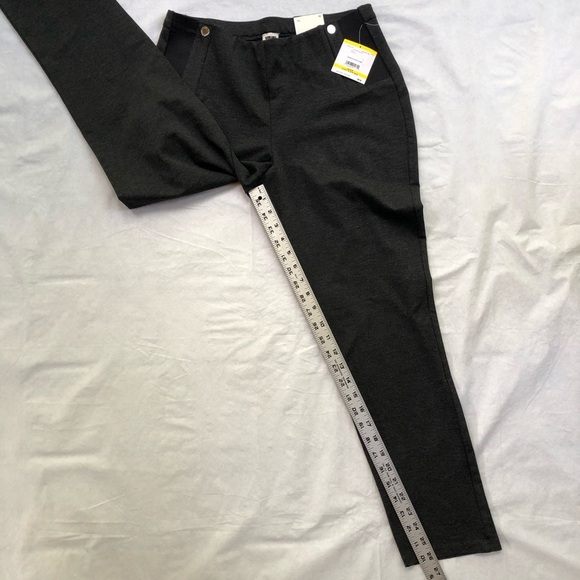 NWT Anne Klein Dark Grey Slim Ankle Pant Size M - Picture 4 of 8